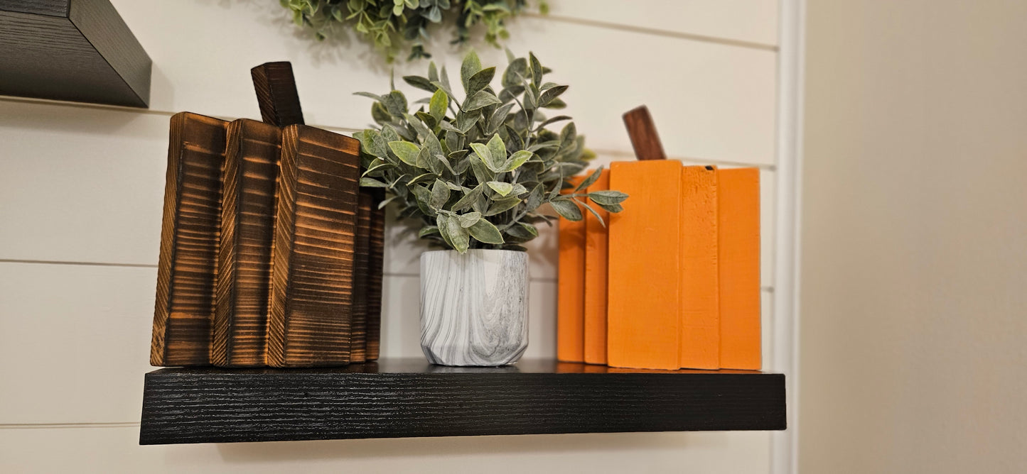 Charming Wooden Pumpkin Decor